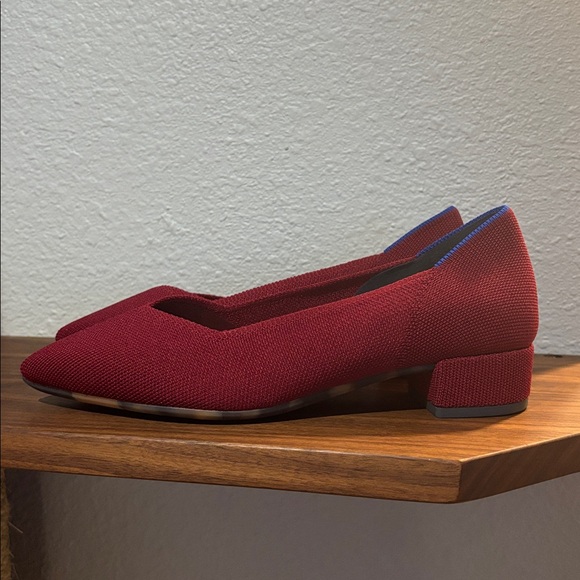 ROTHY'S The High Point Heels in Autumn Red Size Women’s US 8.5 NWOB - Picture 2 of 11